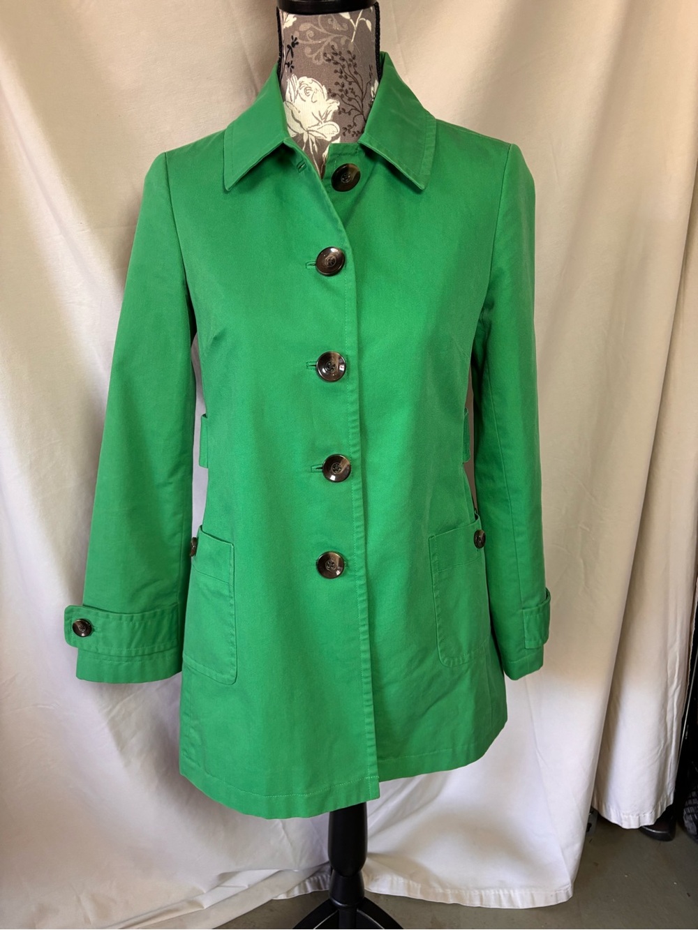 Women’s Banana Republic Kelly Green Button Front Lined Jacket Pockets Size XS